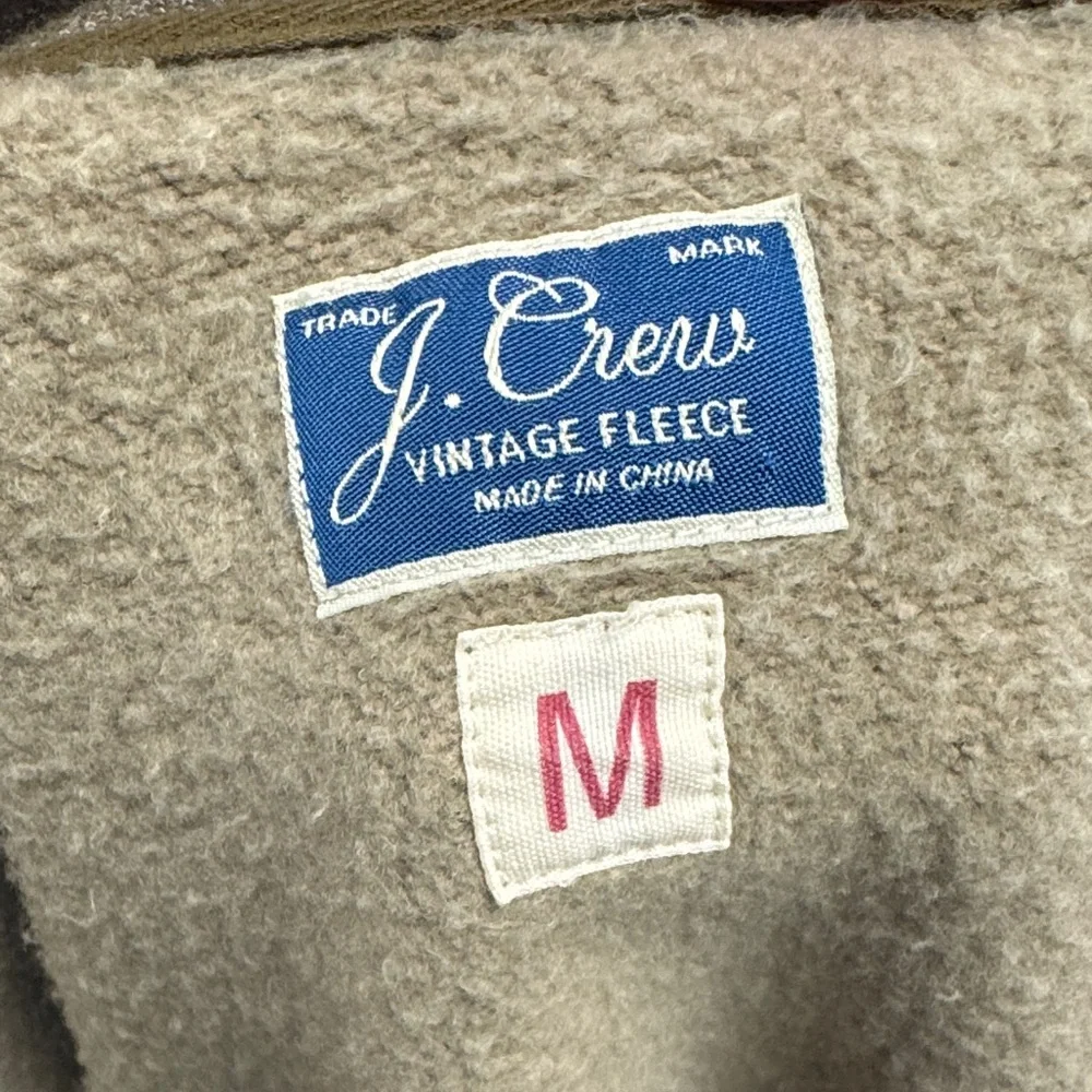 J. Crew Men’s Vintage Fleece in Taupe, size M